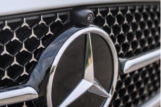 Mercedes-Benz C200 204Ps